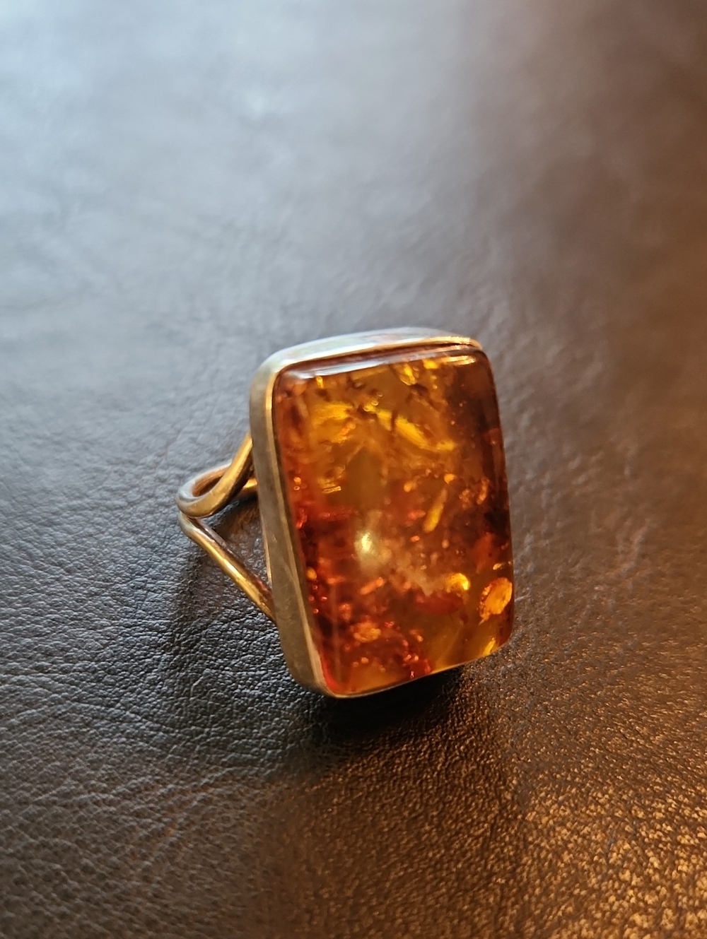 Silver Amber Ring